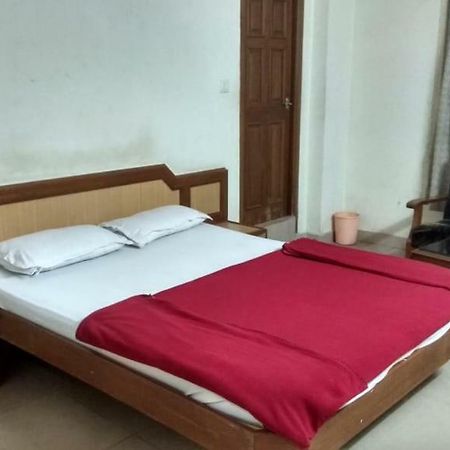 Mg Palace Lodge Shimoga Ngoại thất bức ảnh