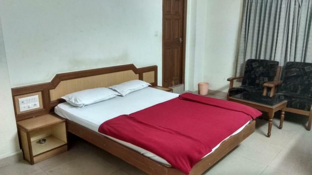 Mg Palace Lodge Shimoga Ngoại thất bức ảnh